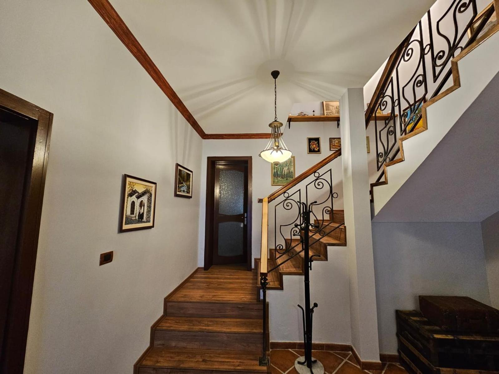 Vila Dani Near Castle And Old Bazar Krujë Zewnętrze zdjęcie